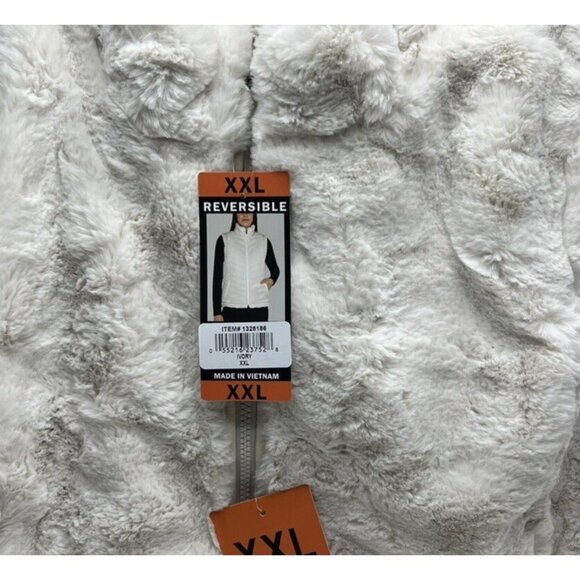 Nicole Miller Women's Original Reversible Quilted Faux Fur Vest (Ivory, XXLarge) - Picture 3 of 4